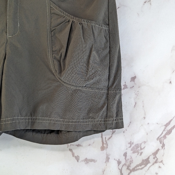 Athleta Shorts Women 10 12 Green Army Nylon Drawstring Mid Rise Ruched Pocket * - Picture 3 of 11